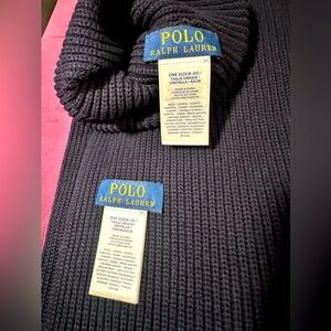 Polo hat & scarf